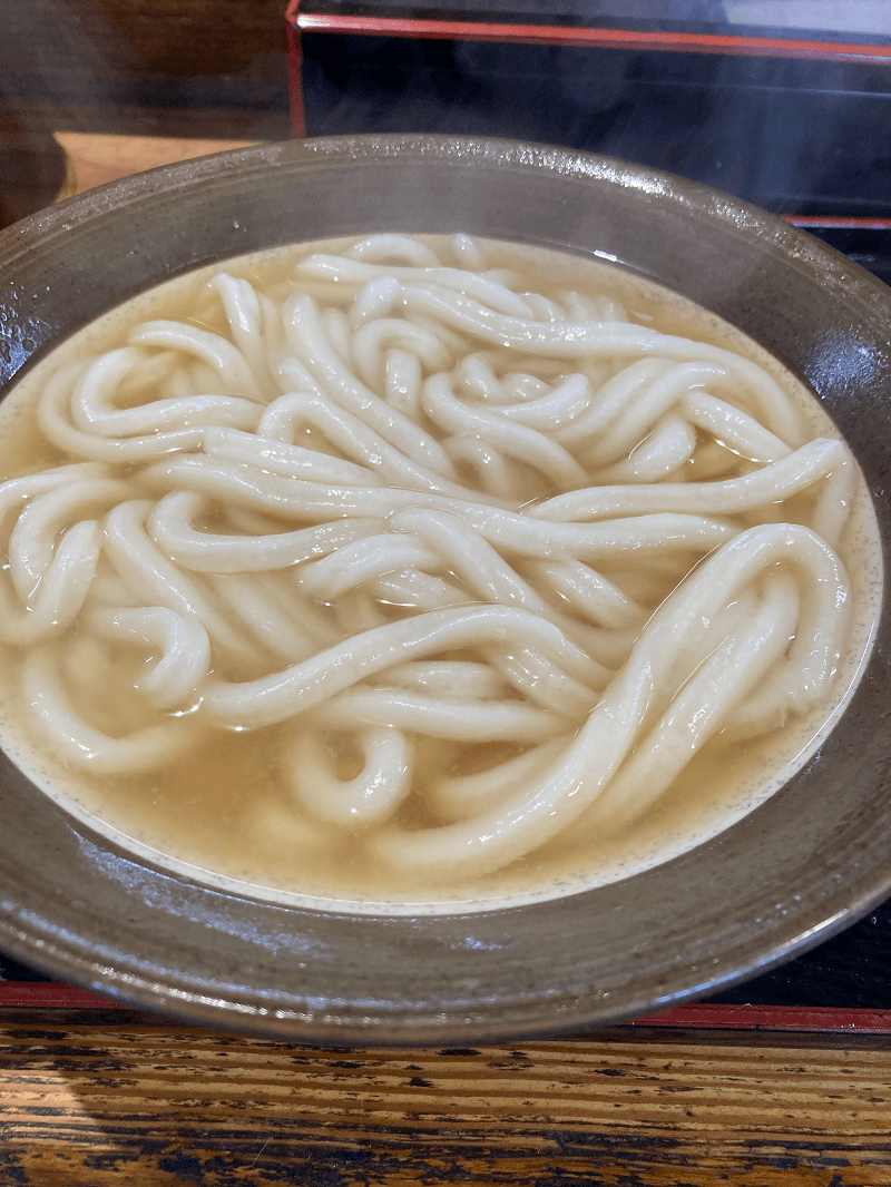 牧のうどんの中めん