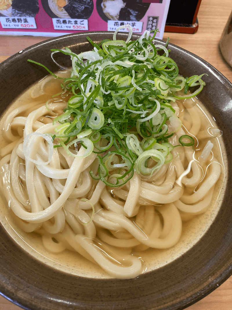 牧のうどんの素うどん